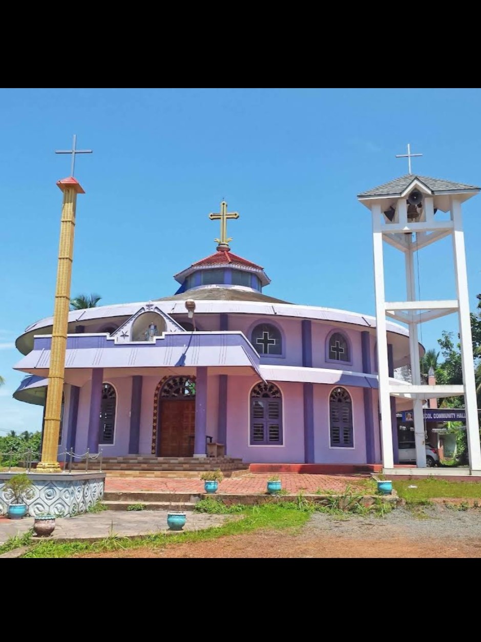 St Ignatius Church, Pullooppi, Kannadiparamba